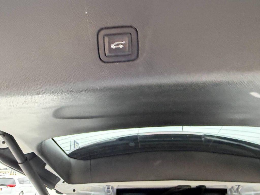 used 2019 Chevrolet Traverse car, priced at $18,995