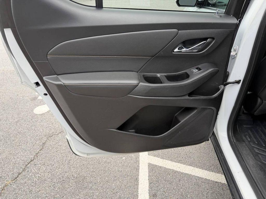 used 2019 Chevrolet Traverse car, priced at $18,995