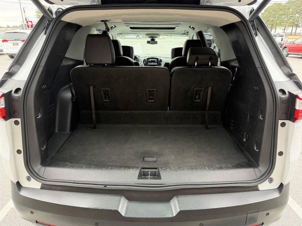used 2019 Chevrolet Traverse car, priced at $18,995