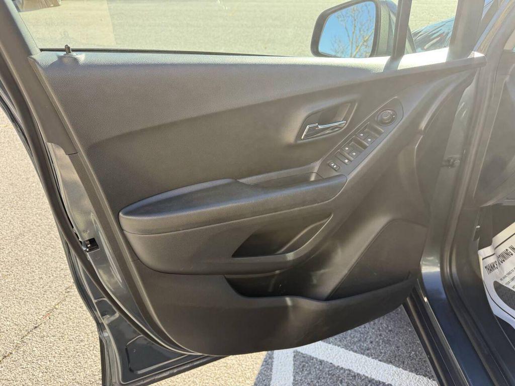 used 2021 Chevrolet Trax car, priced at $13,995