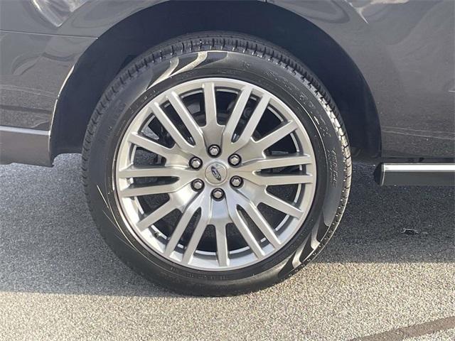 used 2024 Ford Expedition car, priced at $59,368