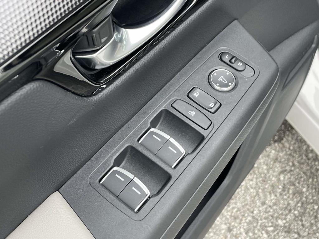 used 2026 Honda CR-V car, priced at $35,228