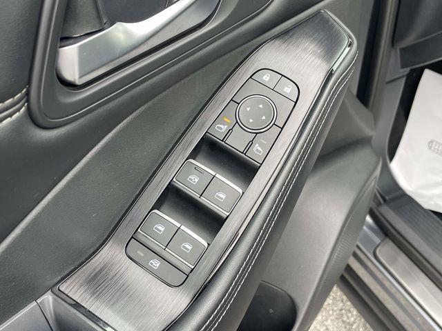 used 2023 Nissan Rogue car, priced at $24,998