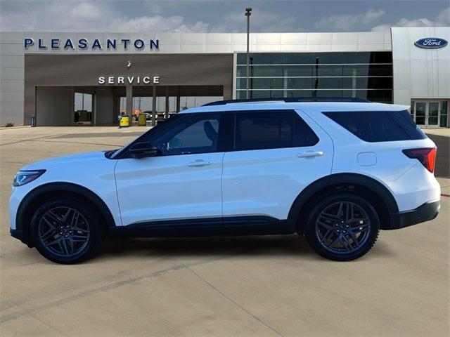 new 2025 Ford Explorer car, priced at $58,655