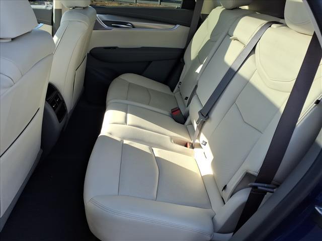 used 2023 Cadillac XT5 car, priced at $28,995