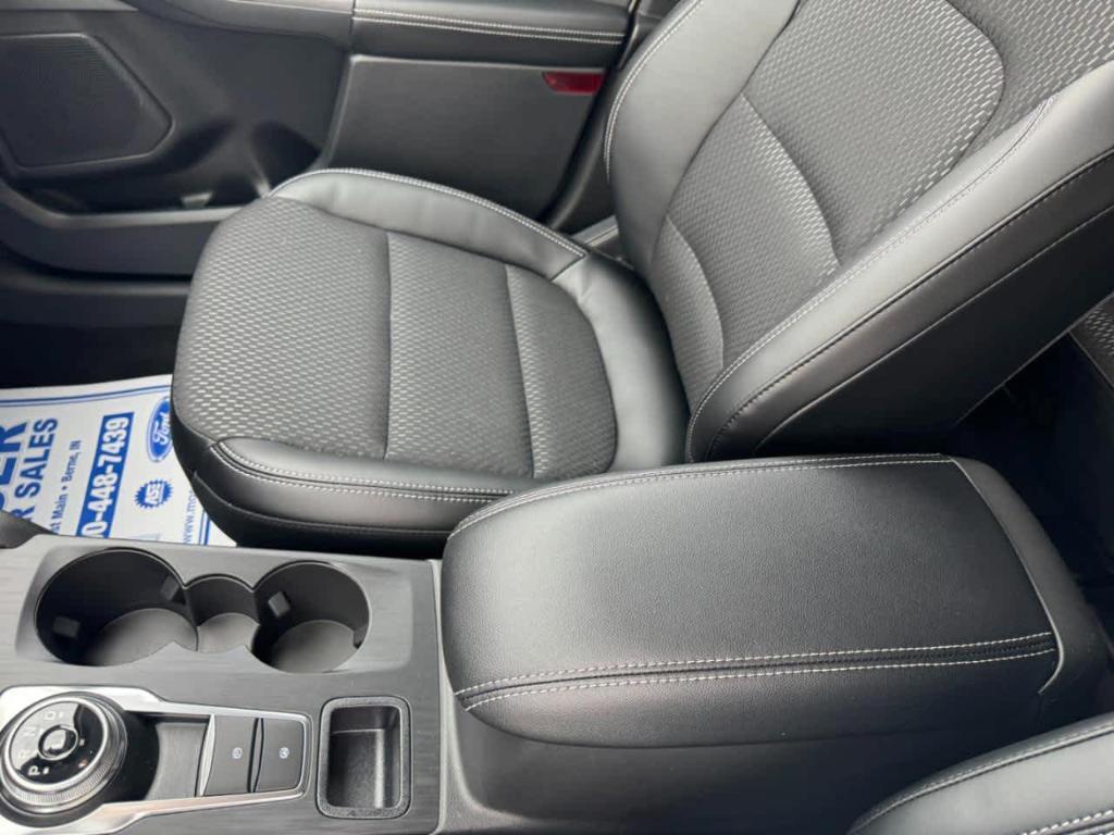 new 2026 Ford Escape car, priced at $35,999
