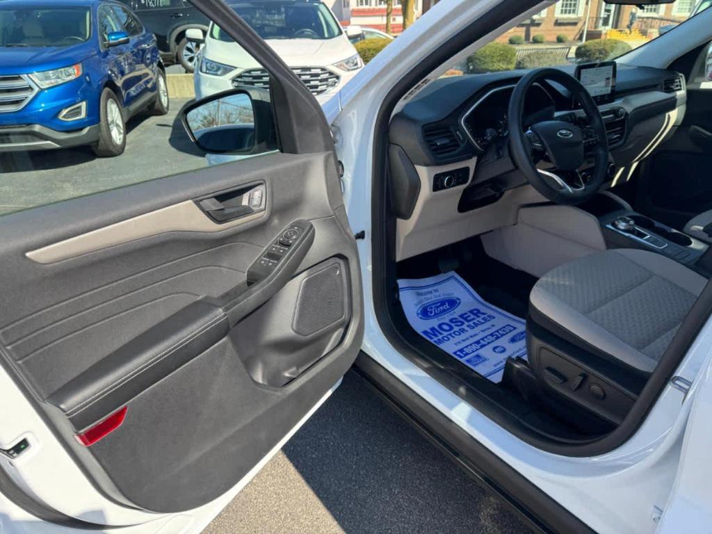 used 2022 Ford Escape car, priced at $21,500