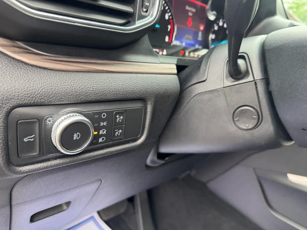 used 2021 Ford Explorer car, priced at $20,500