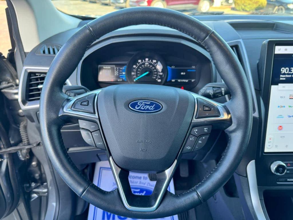 used 2024 Ford Edge car, priced at $27,900