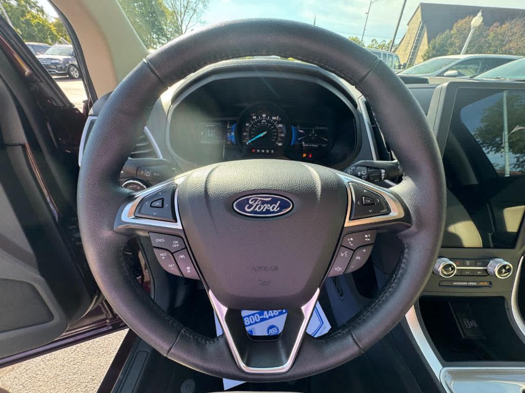 used 2024 Ford Edge car, priced at $25,900