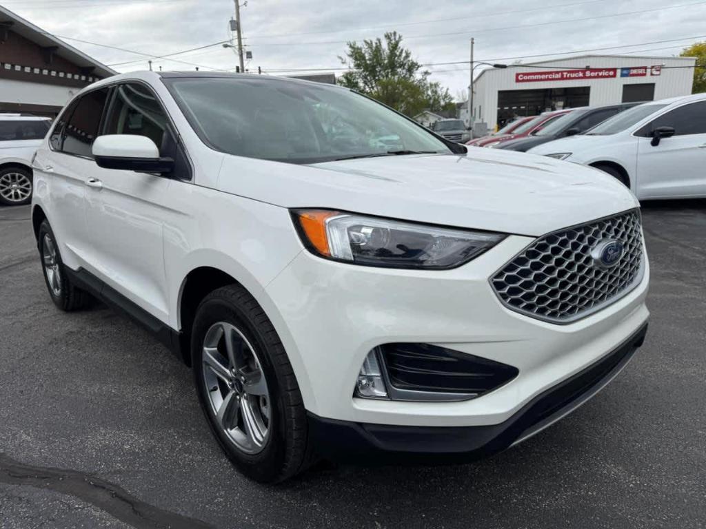 used 2024 Ford Edge car, priced at $30,866