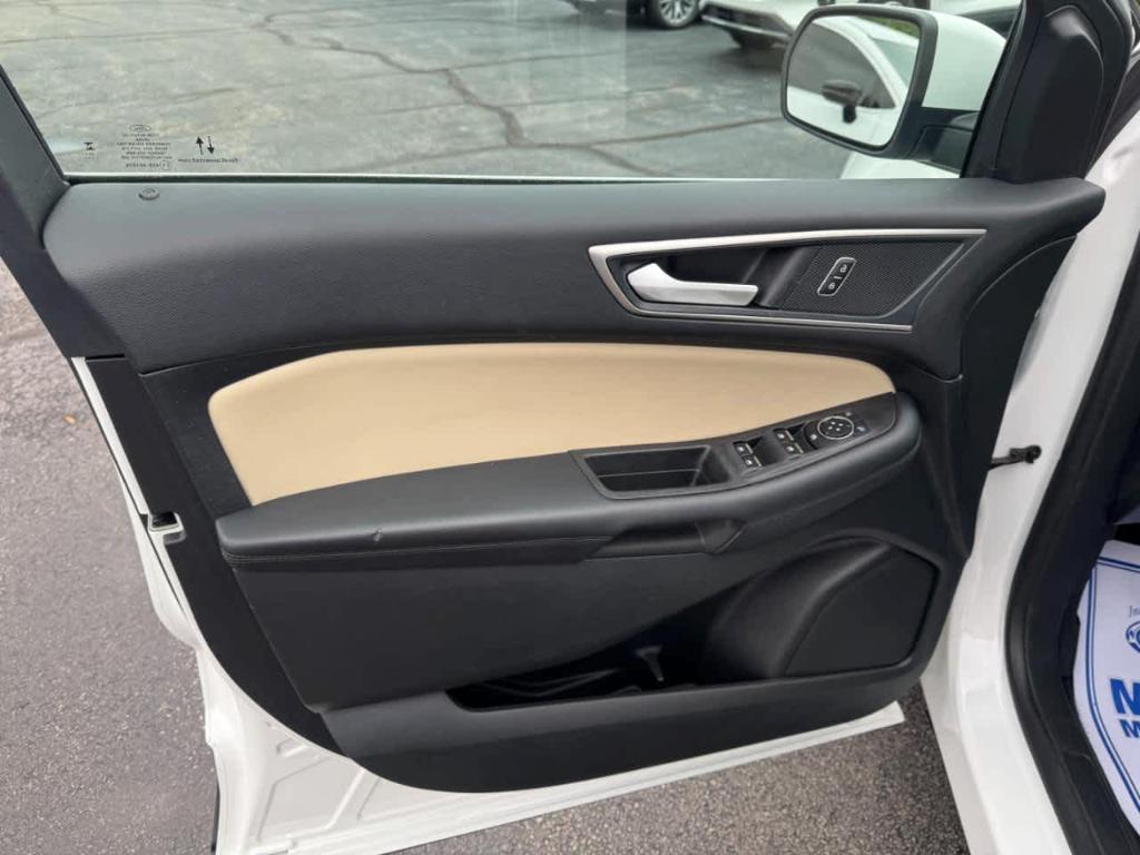 used 2024 Ford Edge car, priced at $30,866