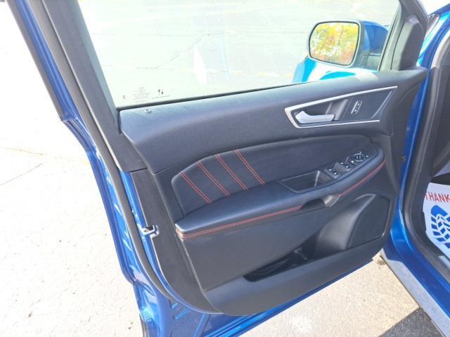 used 2024 Ford Edge car, priced at $33,958