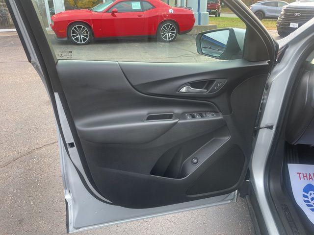 used 2022 Chevrolet Equinox car, priced at $21,636