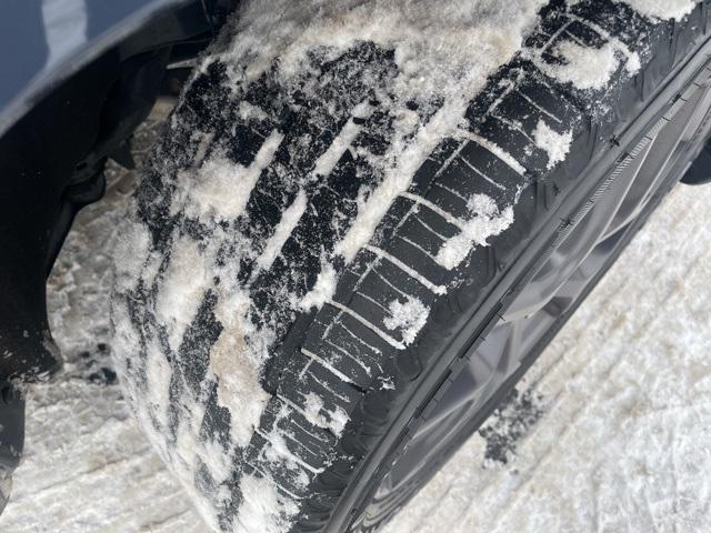 used 2021 Jeep Grand Cherokee car, priced at $25,340