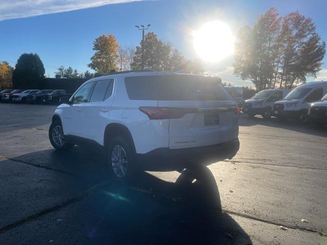 used 2023 Chevrolet Traverse car, priced at $27,830