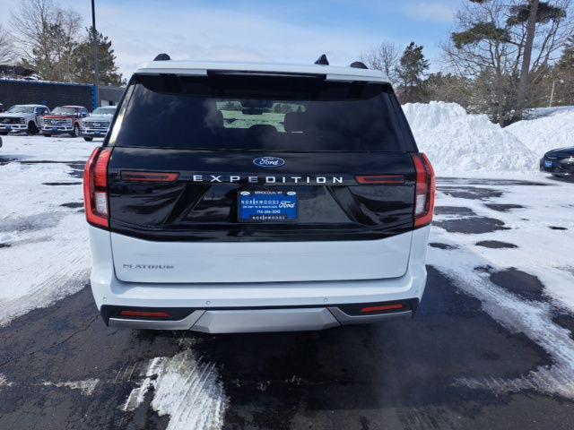 used 2025 Ford Expedition car, priced at $67,042