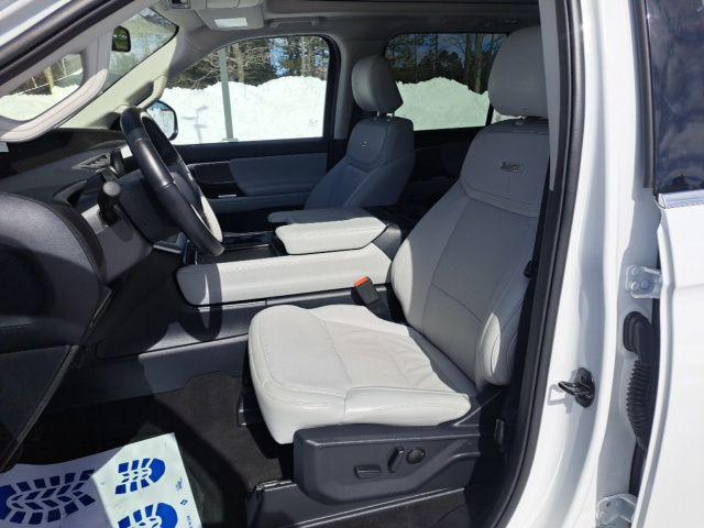 used 2025 Ford Expedition car, priced at $67,042