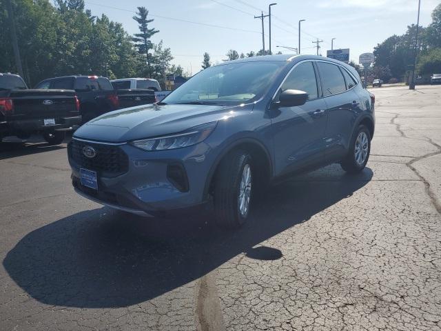 used 2024 Ford Escape car, priced at $25,499