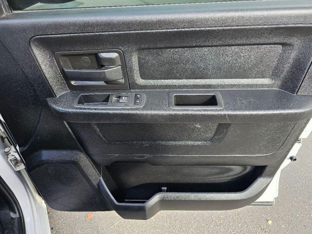 used 2020 Ram 1500 Classic car, priced at $19,995