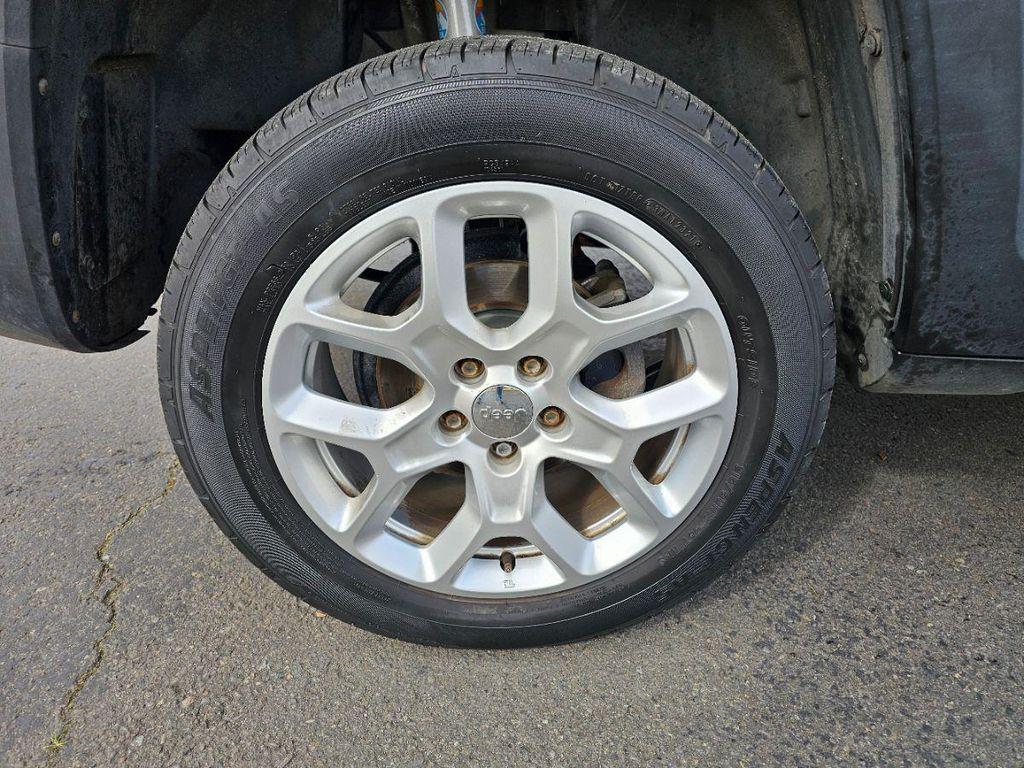 used 2015 Jeep Renegade car, priced at $10,495