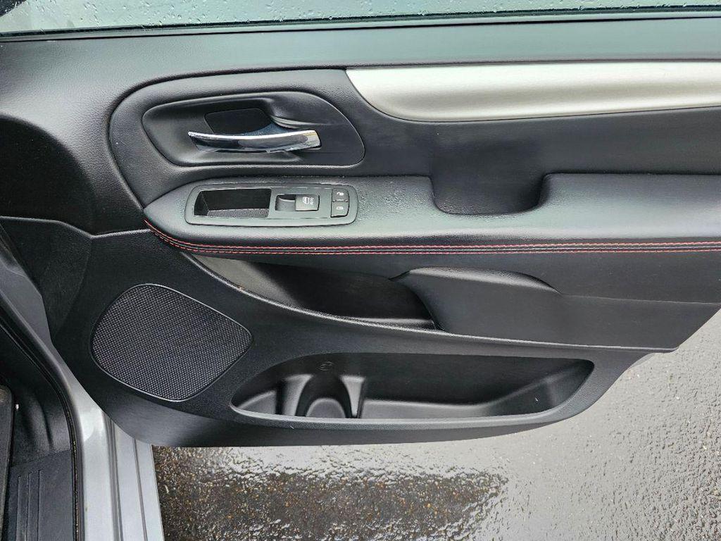 used 2015 Dodge Grand Caravan car, priced at $14,995