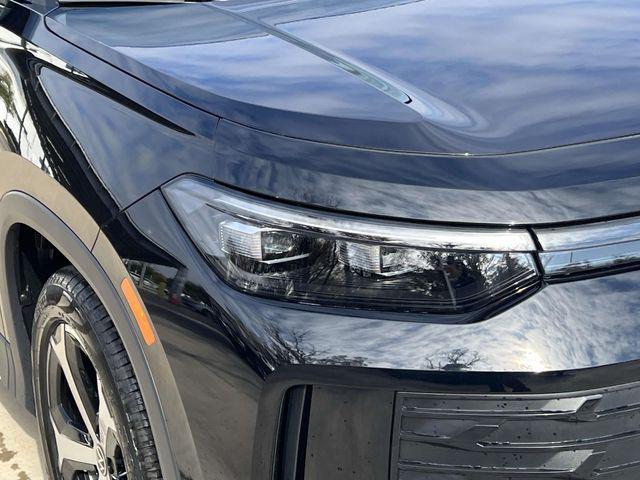 new 2026 Volkswagen Tiguan car, priced at $35,051