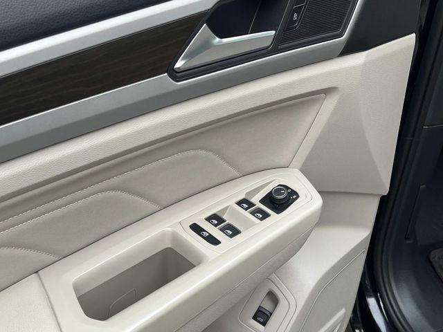 used 2023 Volkswagen Atlas car, priced at $20,990