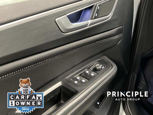 used 2025 Volkswagen Atlas Cross Sport car, priced at $33,390