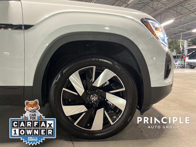 used 2025 Volkswagen Atlas Cross Sport car, priced at $33,390