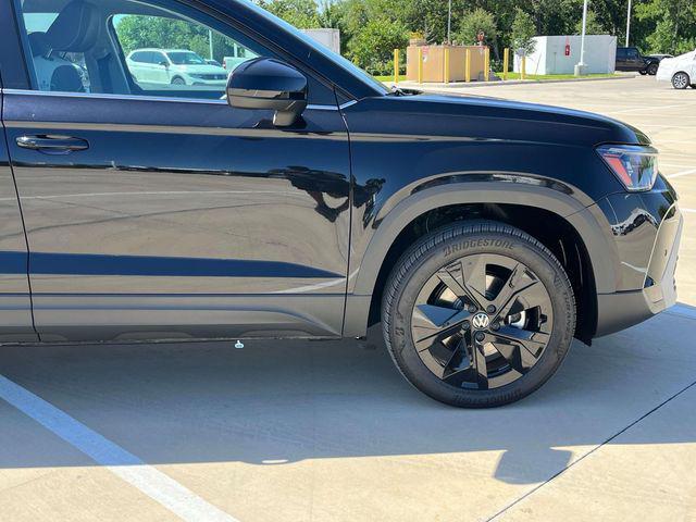 new 2025 Volkswagen Taos car, priced at $26,499