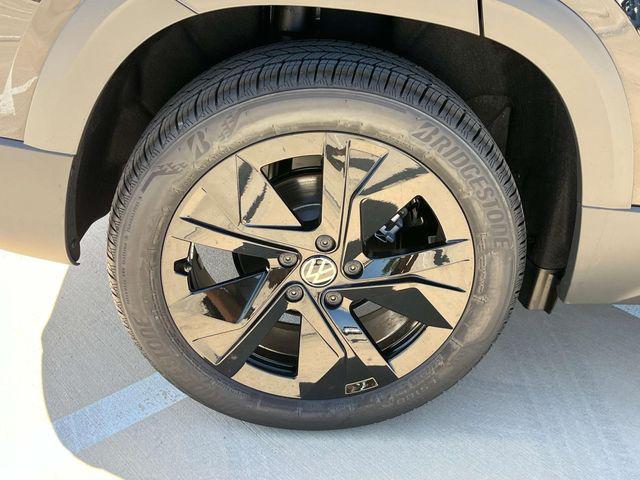 new 2025 Volkswagen Taos car, priced at $26,499