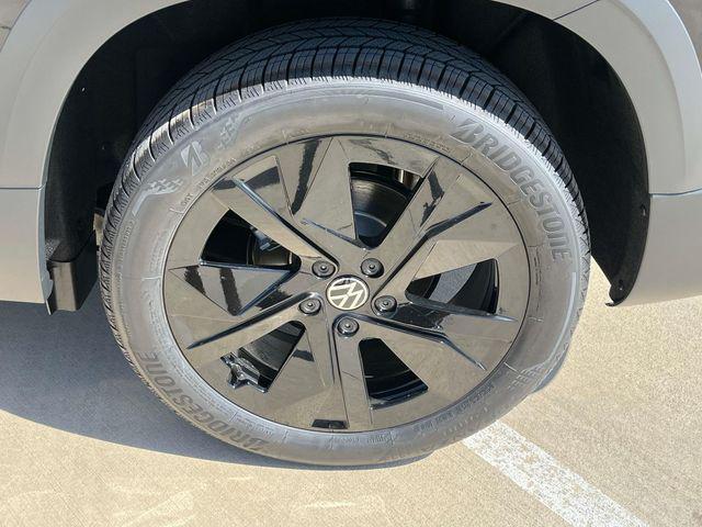 new 2025 Volkswagen Taos car, priced at $26,499