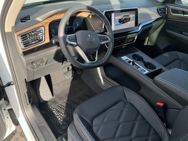 new 2026 Volkswagen Atlas car, priced at $38,169