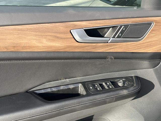 new 2026 Volkswagen Atlas car, priced at $38,169