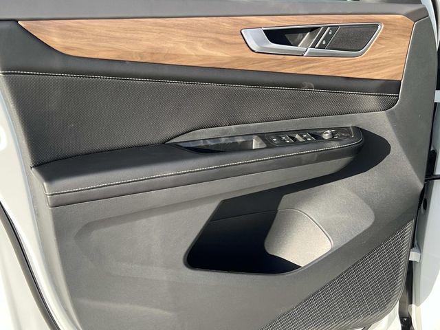 new 2026 Volkswagen Atlas car, priced at $38,169