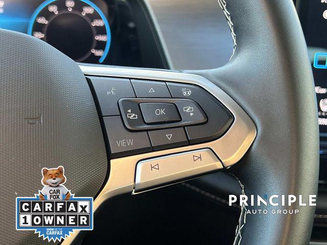 used 2025 Volkswagen Atlas Cross Sport car, priced at $31,990