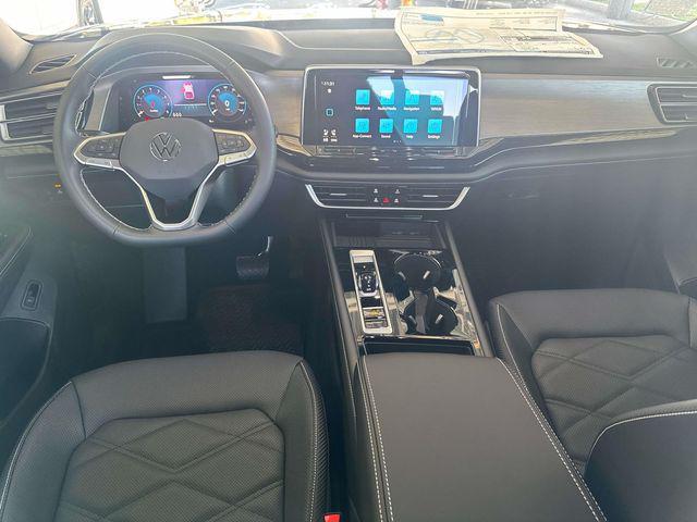 new 2026 Volkswagen Atlas Cross Sport car, priced at $41,571