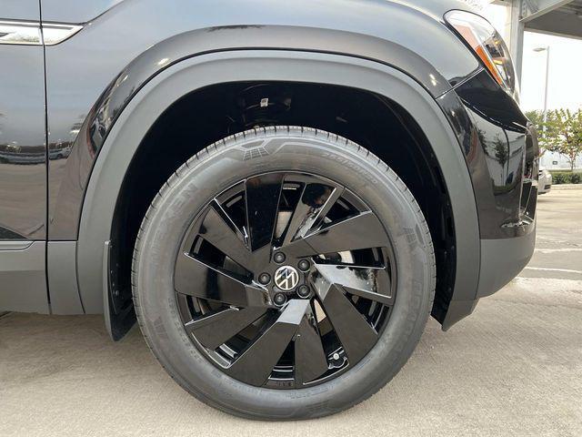 new 2026 Volkswagen Atlas Cross Sport car, priced at $42,975