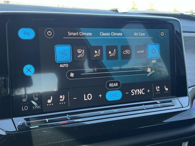 new 2026 Volkswagen Atlas car, priced at $42,079