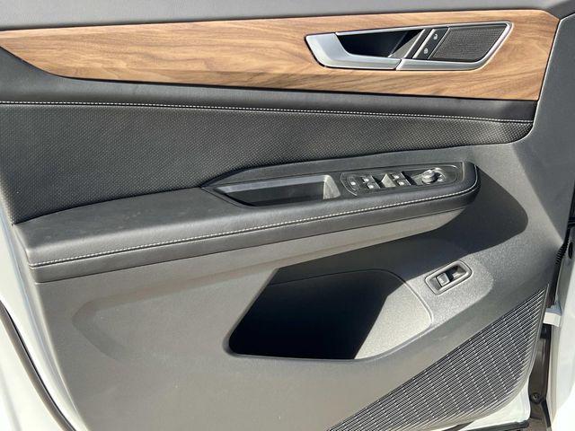 new 2026 Volkswagen Atlas car, priced at $42,079