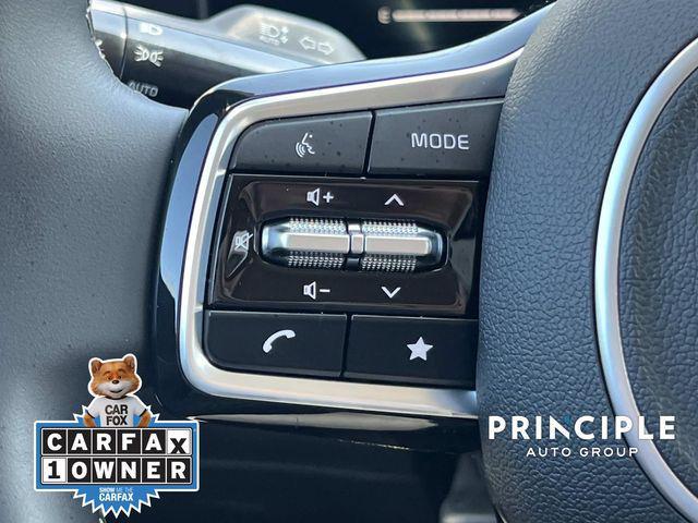 used 2025 Kia Sorento car, priced at $32,990