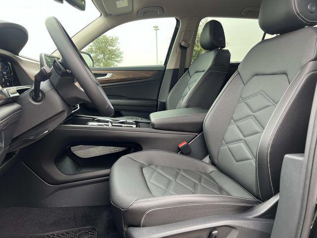 new 2026 Volkswagen Atlas car, priced at $43,479