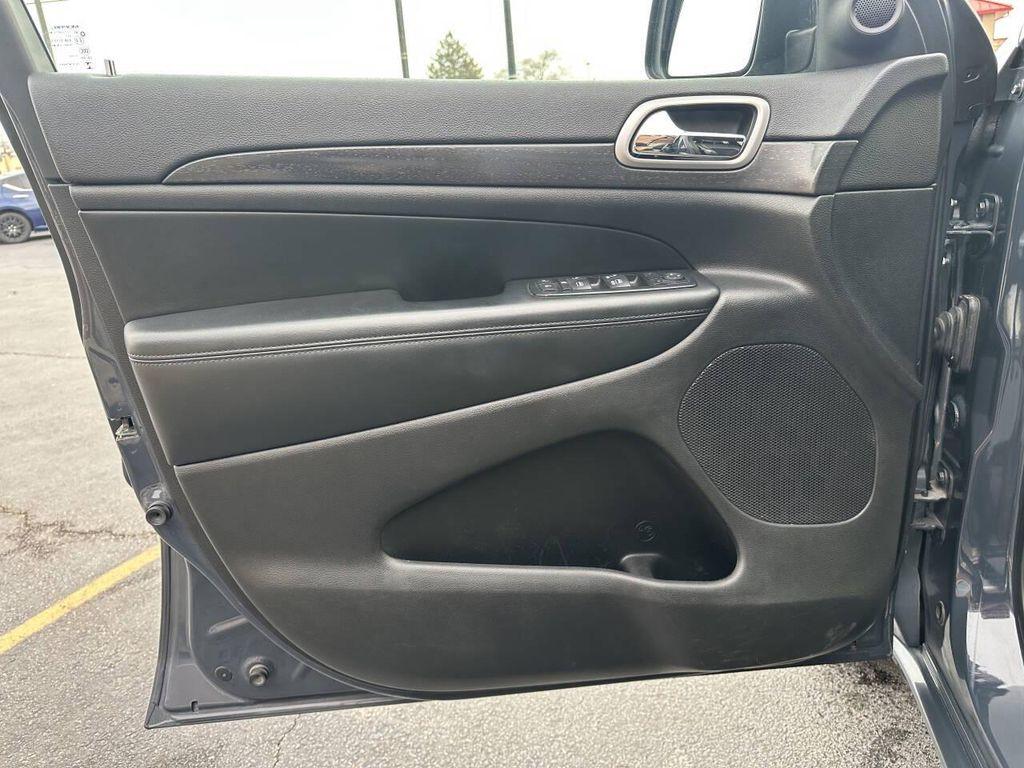 used 2018 Jeep Grand Cherokee car, priced at $14,578