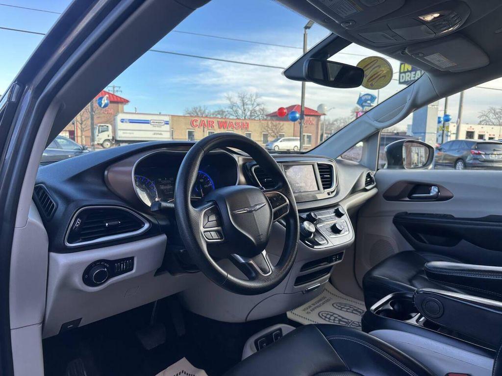 used 2020 Chrysler Voyager car