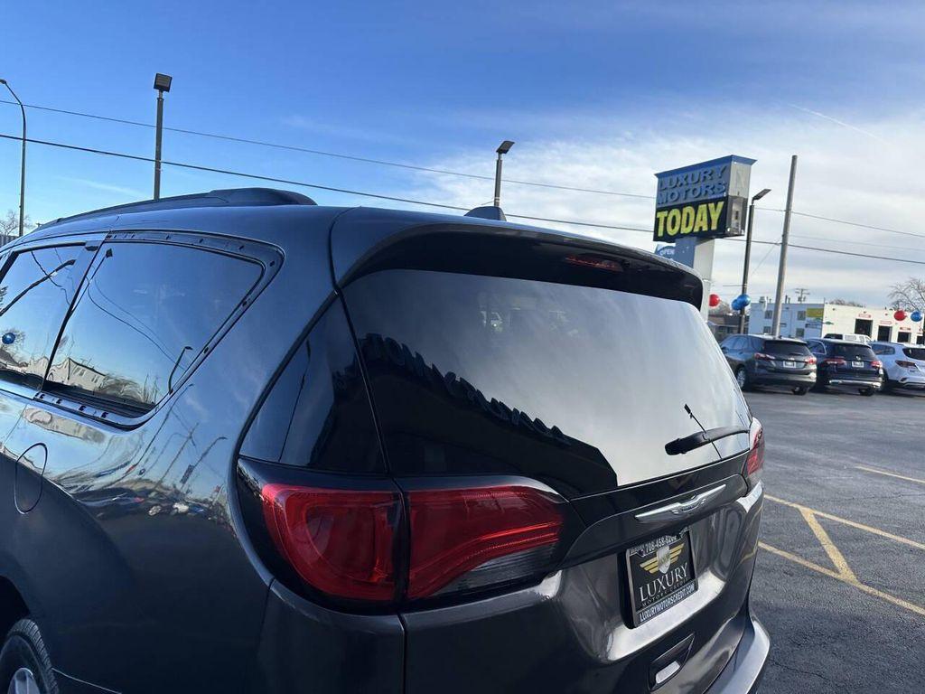 used 2020 Chrysler Voyager car