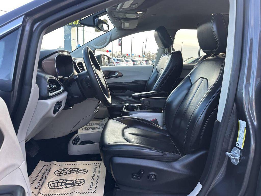 used 2020 Chrysler Voyager car