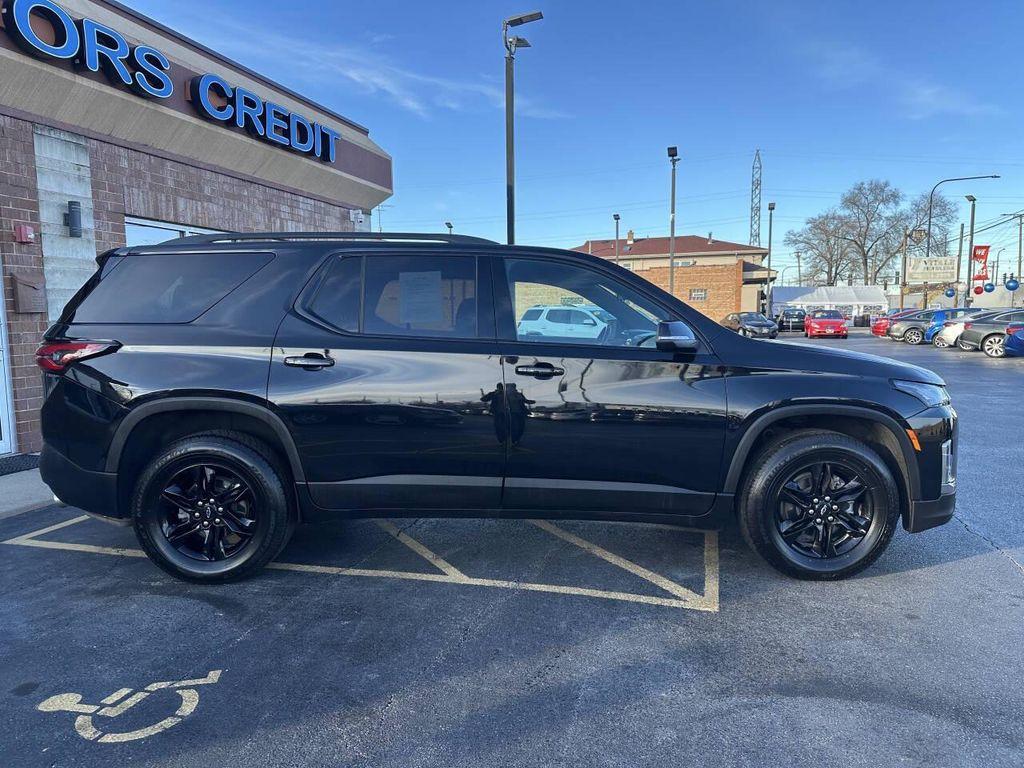 used 2023 Chevrolet Traverse car, priced at $19,826