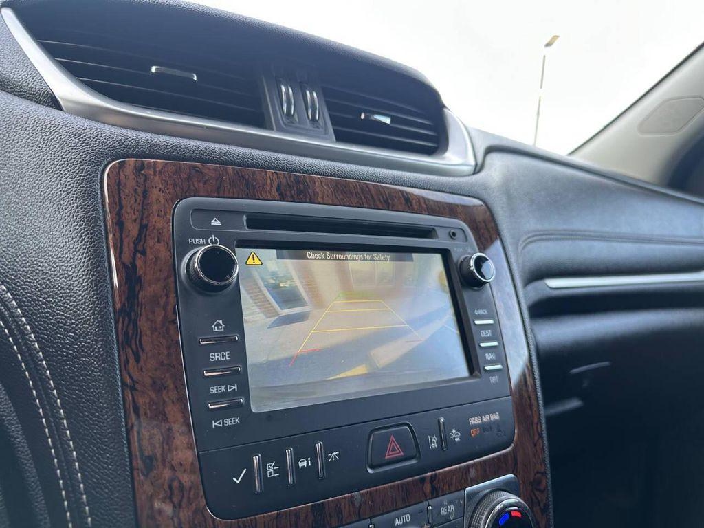 used 2014 Chevrolet Traverse car, priced at $8,995