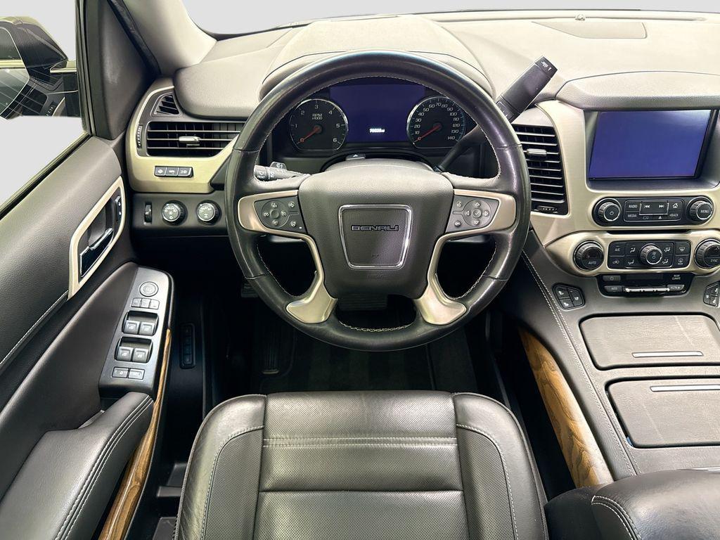 used 2020 GMC Yukon car, priced at $38,683